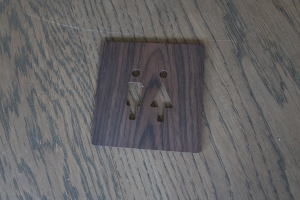 木目調がおしゃれなトイレサイン