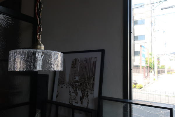 昭和レトロ風のペンダントライト