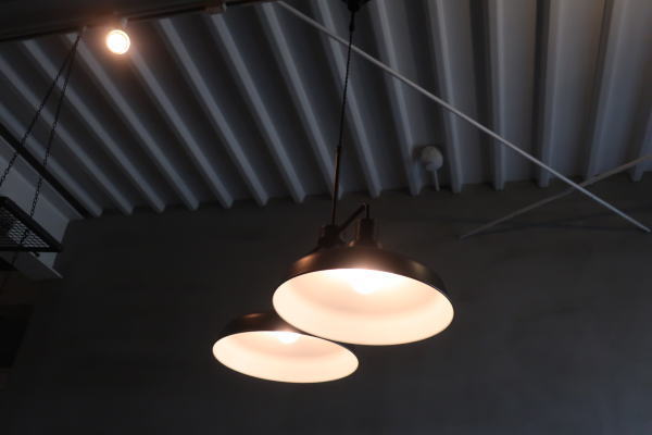 インダストリアル2灯ライトの販売