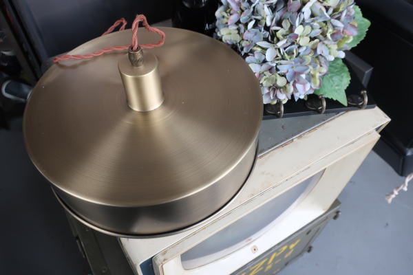 空間アクセントになるラウンドライト