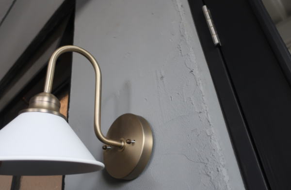 壁付ブラケットホワイトライトjrb244｜アンティーク調ブラケット照明