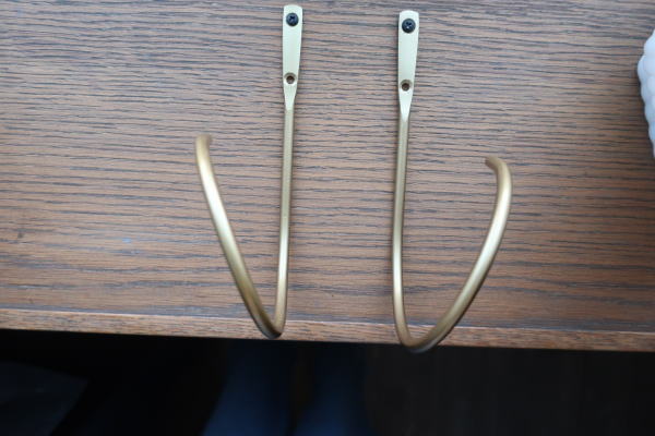 右寄せ 左寄せが選べるカーテンフック po181